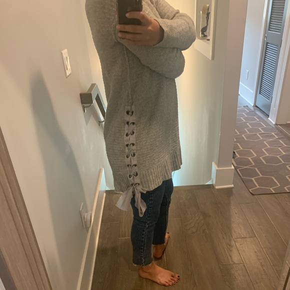 Free People Oversized Sweater - Picture 2 of 3